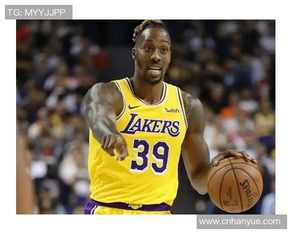 湖人主帅深夜宣布换阵容,詹姆斯将出任控卫,霍华德首发上场